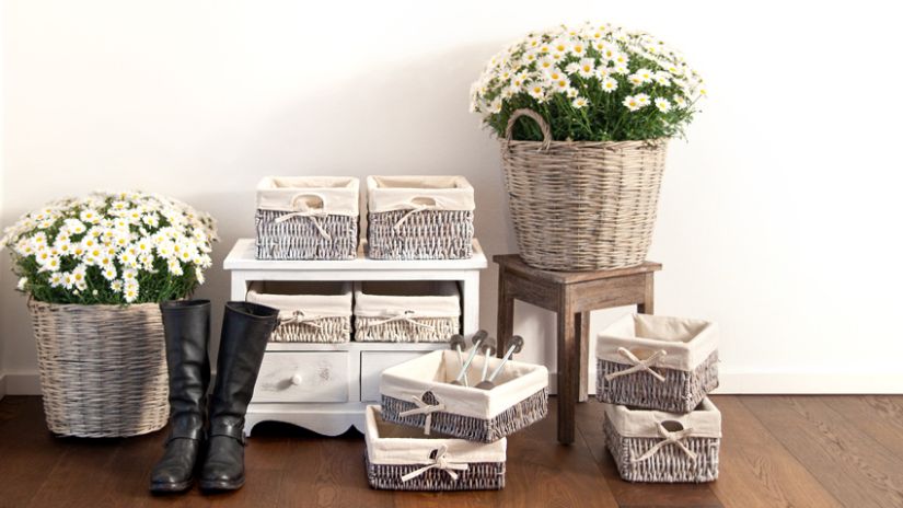 Commode blanche de petite taille
