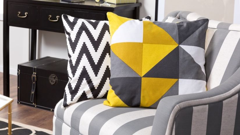 Housse de coussin scandinave à motifs géométriques