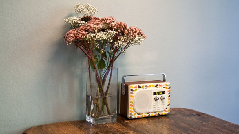 Vase carré en verre transparent