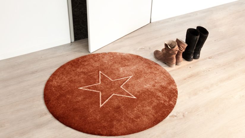 Tapis rond avec motifs étoile