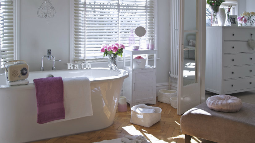 Come organizzare un bagno romantico dalani e ora westwing Vasca da bagno romantica