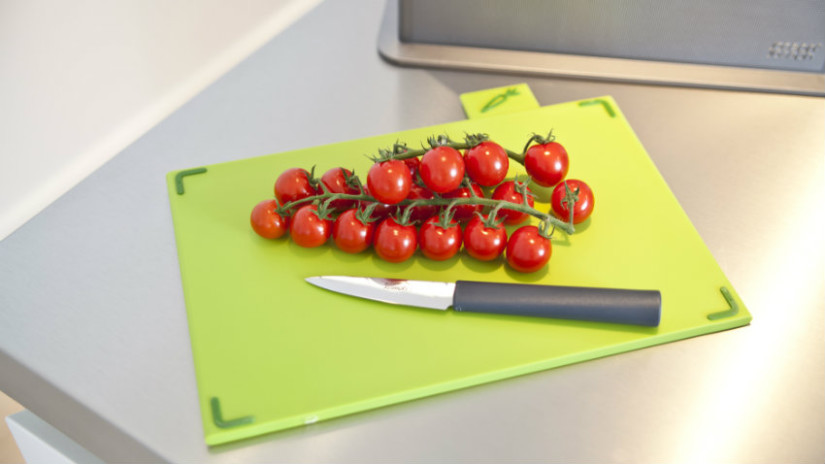 tagliere in plastica pratico