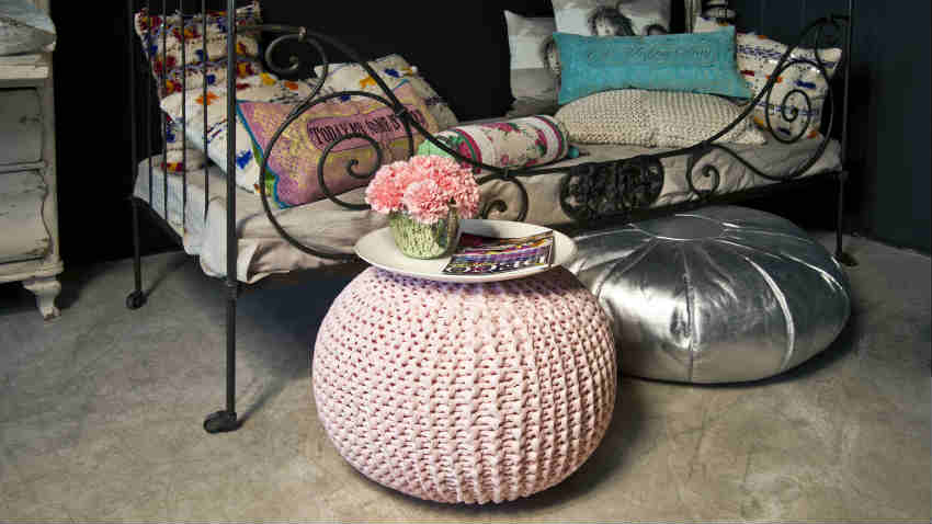 pouf rosa ad uncinetto pouf rosa ad uncinetto