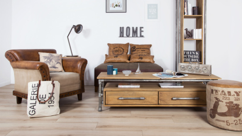salontafel steigerhout industriële inrichting bank kast staal lamp
