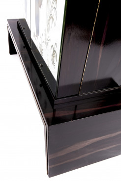 Italian origin art-deco dry bar attributed to Osvaldo Borsani in macassar ebony