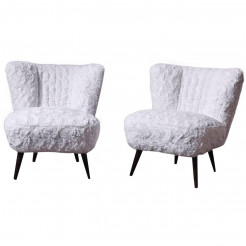 Cocktail chairs with faux fur