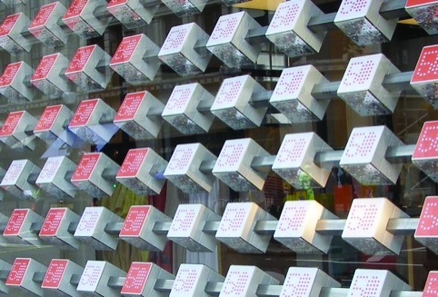 Detail of rotating cubes in the COS window designed with Spacelab