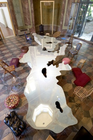 Pistoletto's Love Difference Table