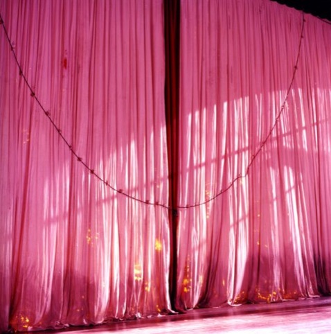 Curtain