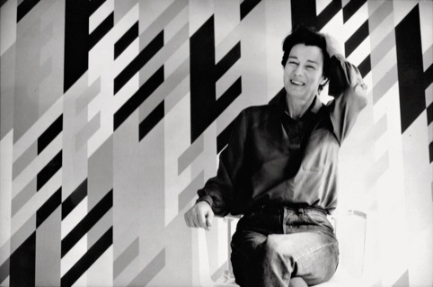 Bridget Riley in front of Justinian