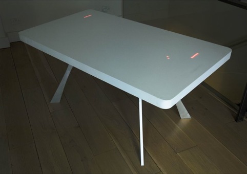 Pong Table, Moritz Waldemeyer