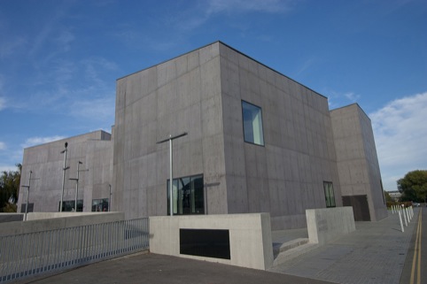 Hepworth Wakefield, by David Chipperfield Architects