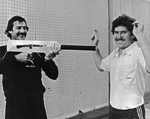 Dennis Lillee threatens teammate Alan Border with his aluminium bat