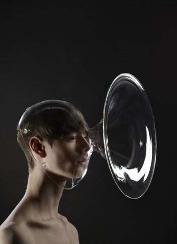 Telepathic helmet: Alice Haldenwang, Tingting Zhang, Yu Li and Laura Couto Rosado.