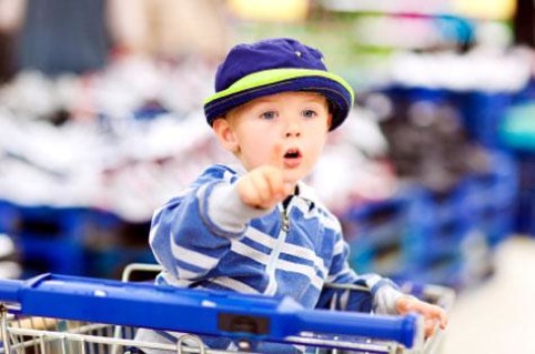 A child in the supermarket