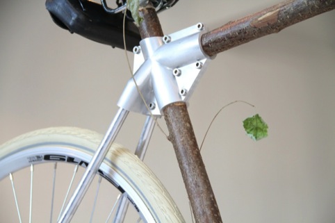 ProdUSER by Tristan Kopp. Here, found branches are used for the bike frame.