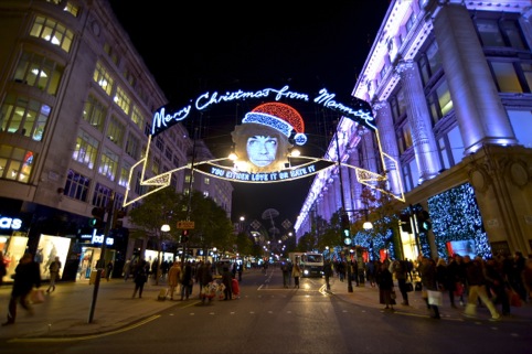 Robbie Williams' face in the Christmas Lights. Williams switched them on this year.