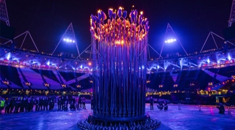 Thomas Heatherwick's Olympic Cauldron is lit