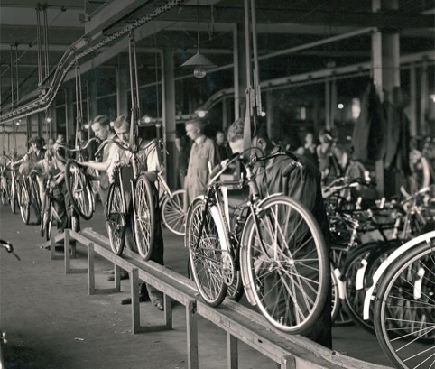 The Hanby and Barret community group is funding The Raleigh project, which will deliver two digital platforms to remember the Raleigh factory