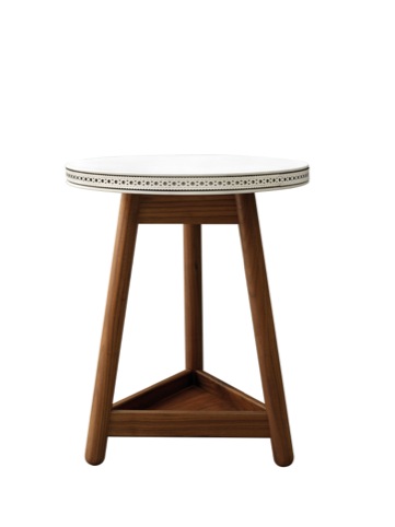 Brogue table