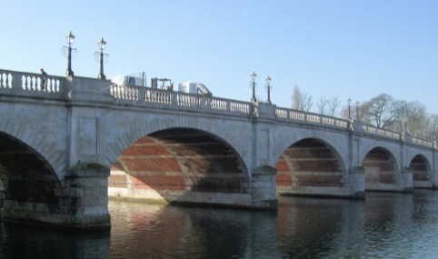 Kingston Bridge 