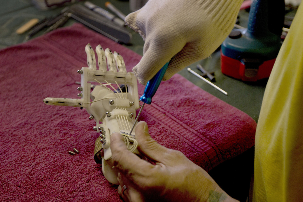 Robohand by Richard Van As and Makerbot