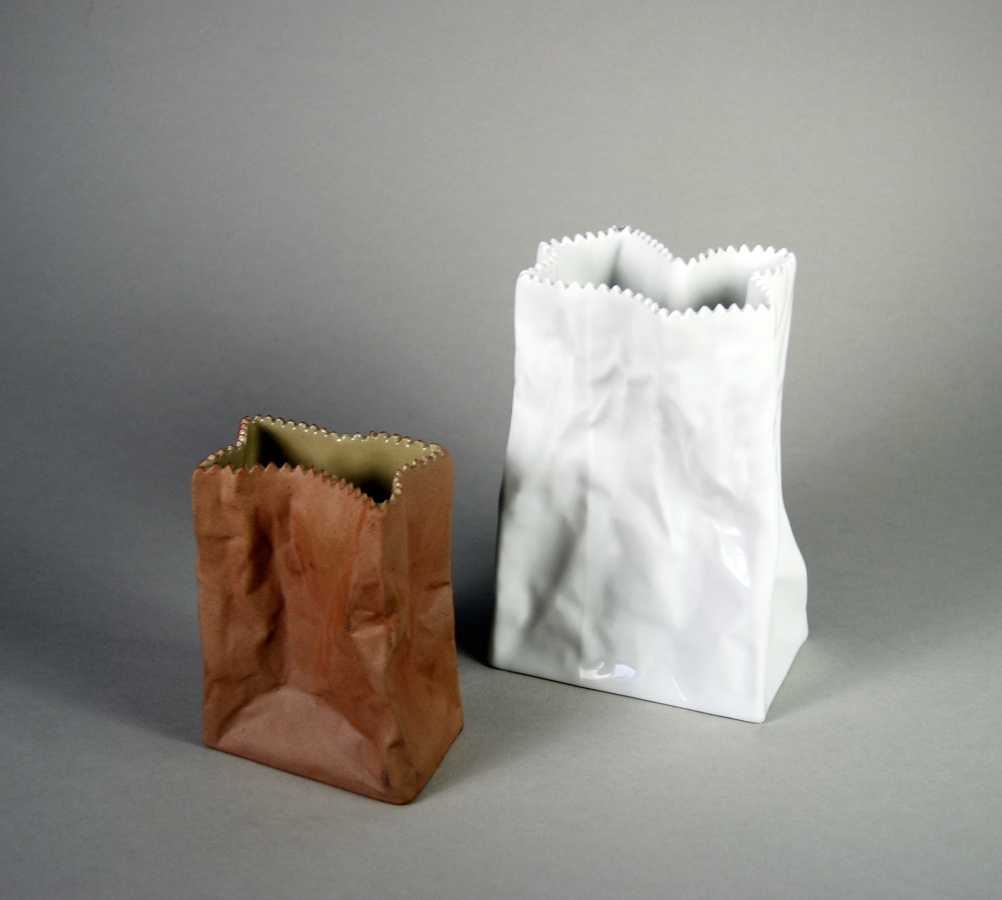 Tutenvase Brown and Tutenvase White by Tapio Wirkkala (c.1977)