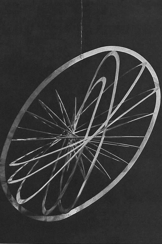 Aleksandr Rodchenko, Oval Hanging Construction