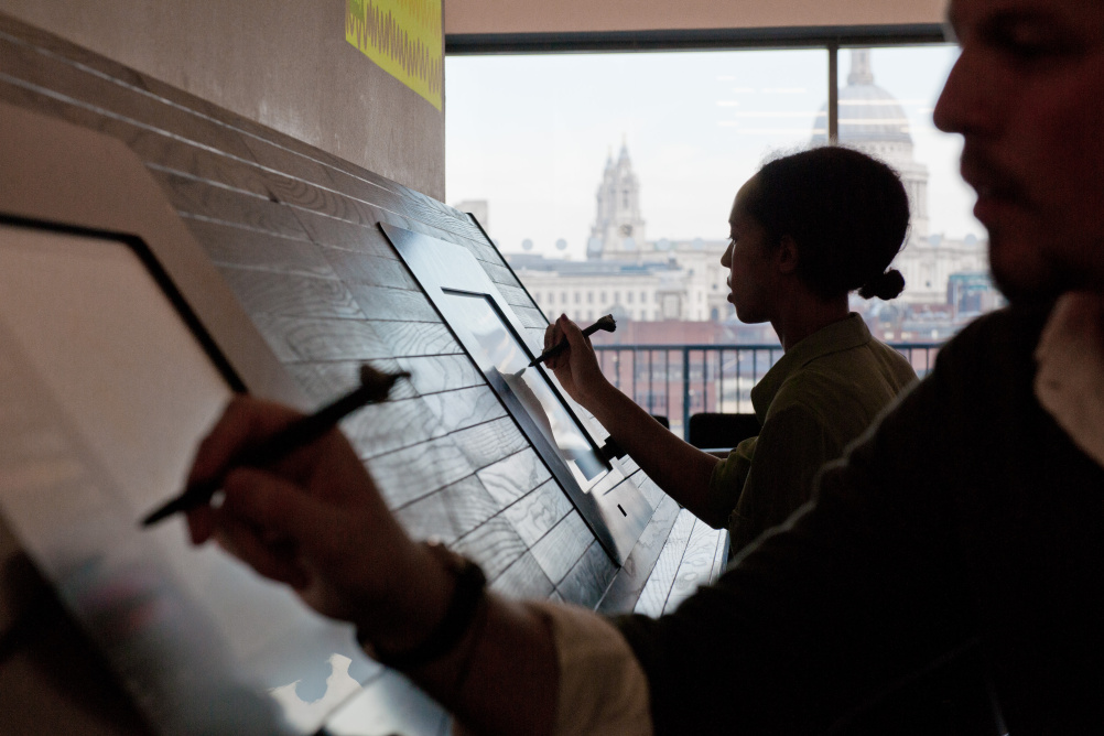 The Drawing Bar