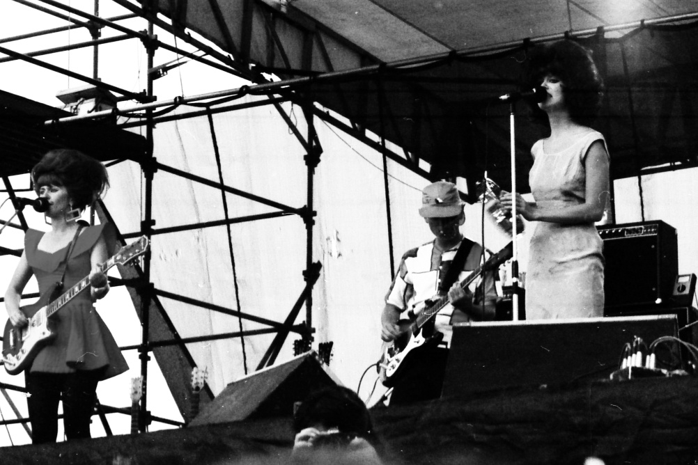 The B-52’s playing Heatwave, near Toronto, 23 August 1980