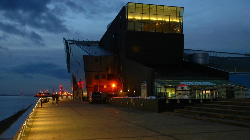 Hull's Deep Aquarium