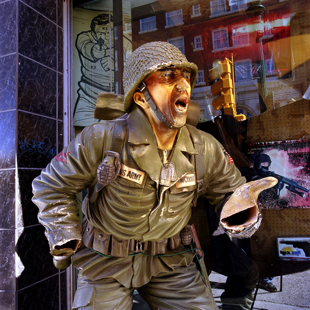 El Paso, Texas, 2007 by Phil Bergerson courtesy of Stephen Bulger Gallery