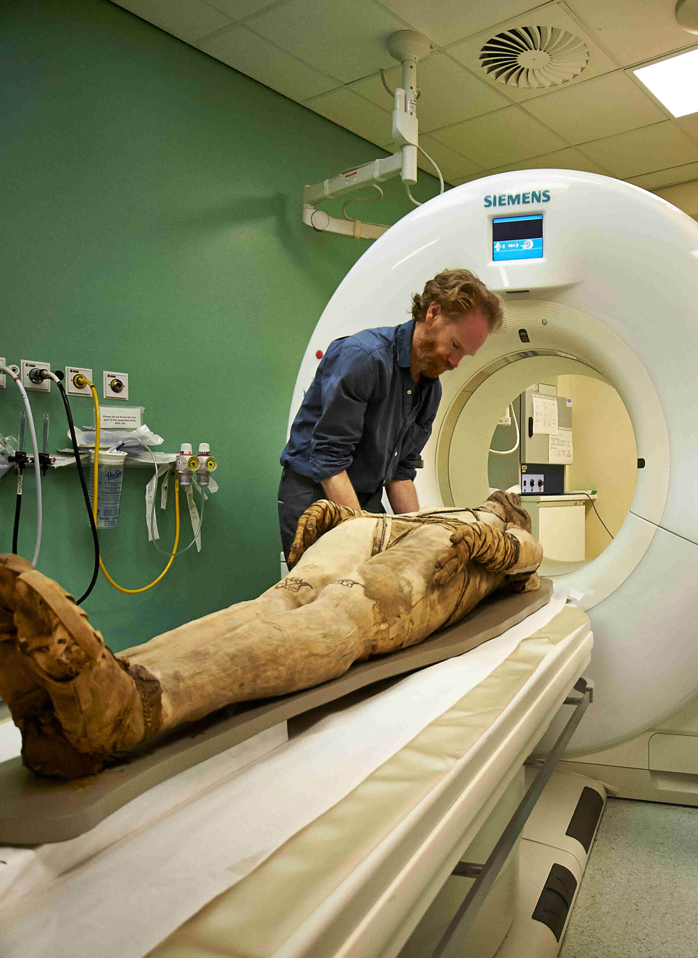 A mummy undergoing a CT scan at the Royal Brompton Hospital.