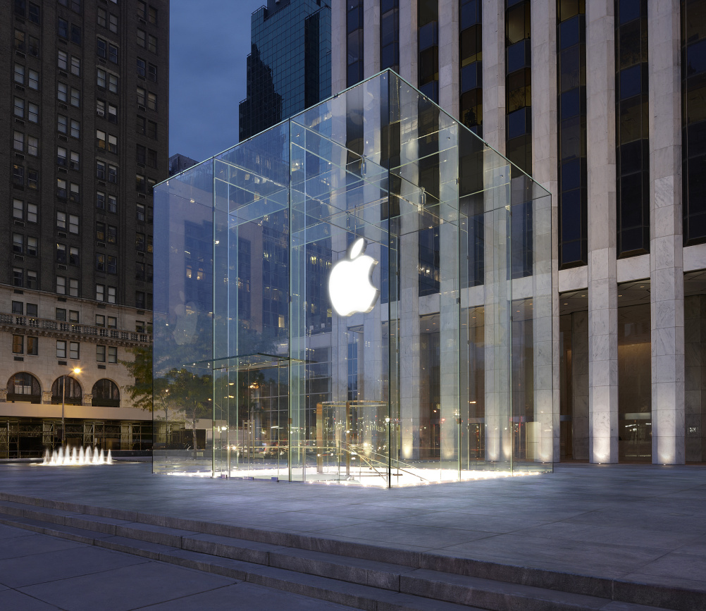 Apple's store on Fifth Aveue, New York