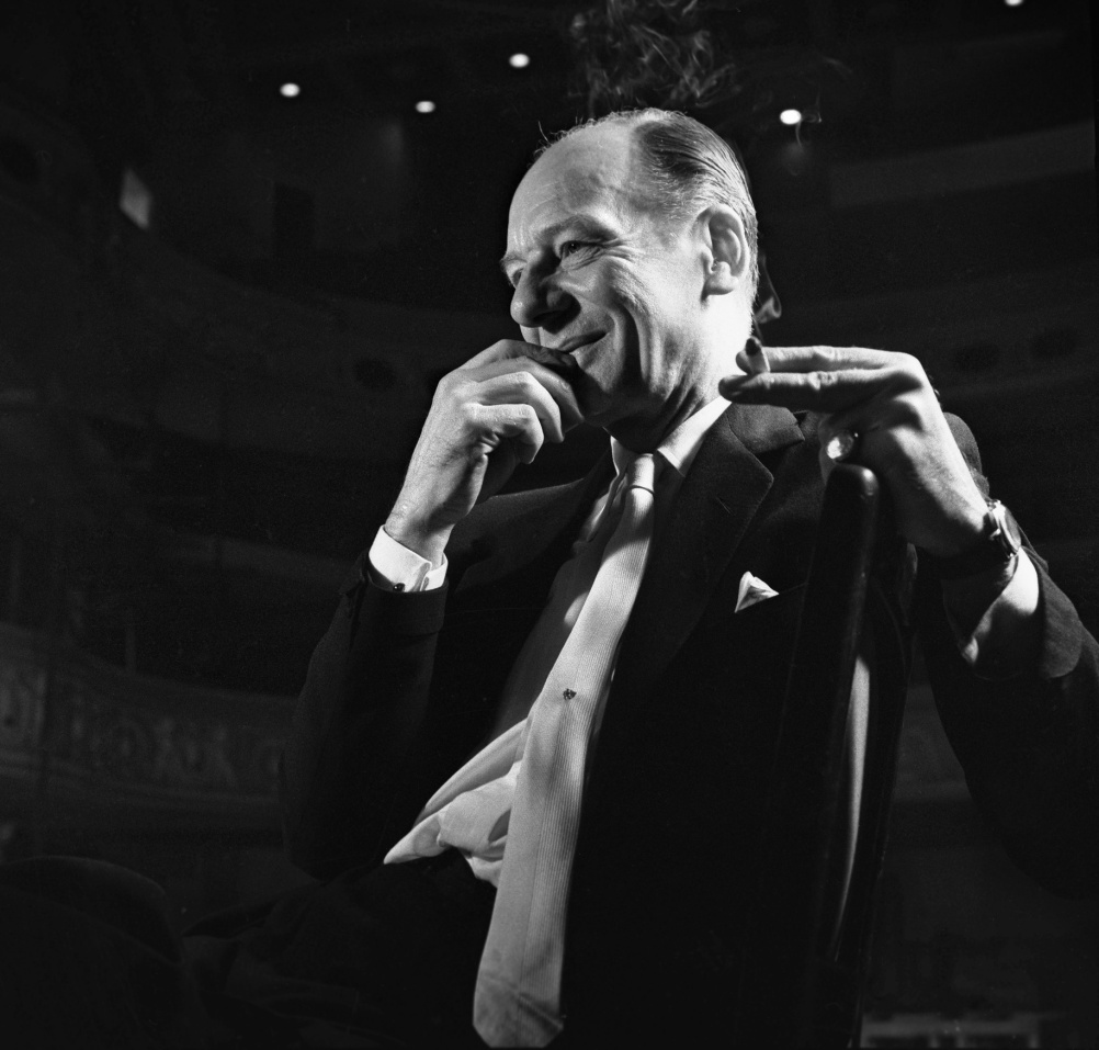 Sir John Gielgud, 1959