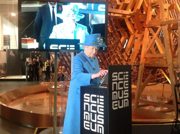 HRH the Queen sends her first tweet