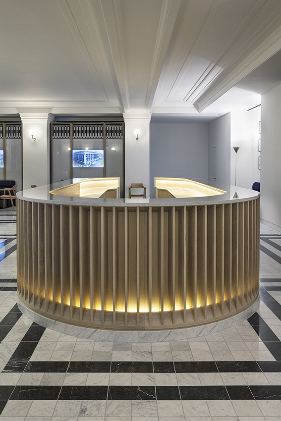 Reception Desk 