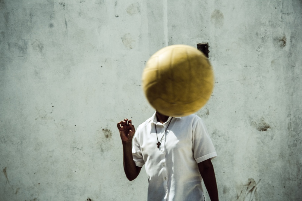 Sebastian Gil Miranda – Shoot Ball, Not Gun