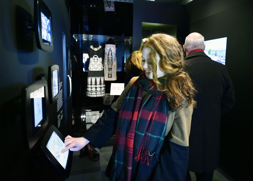 V&A Dundee design in motion touring bus