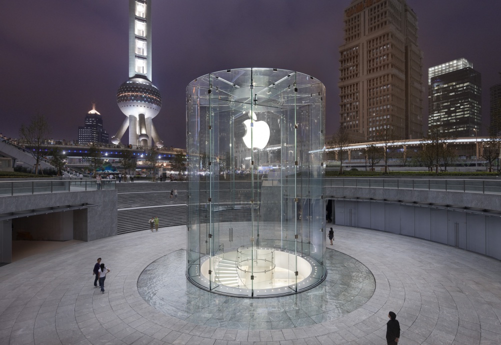 The Apple Store in Pudong, Shanghai