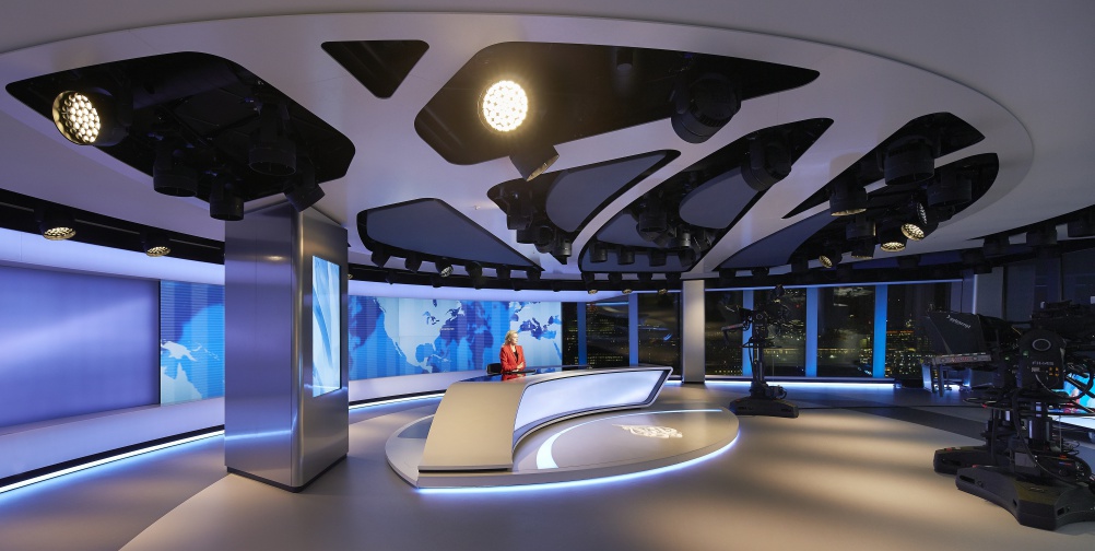 Veech Media_Al Jazeera Studio_The Shard_London_©Hufton+Crow_011