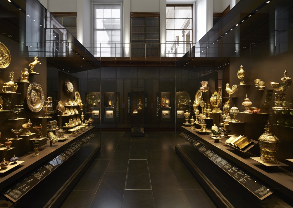 SW_BM Waddesdon Bequest_©Hufton+Crow_010