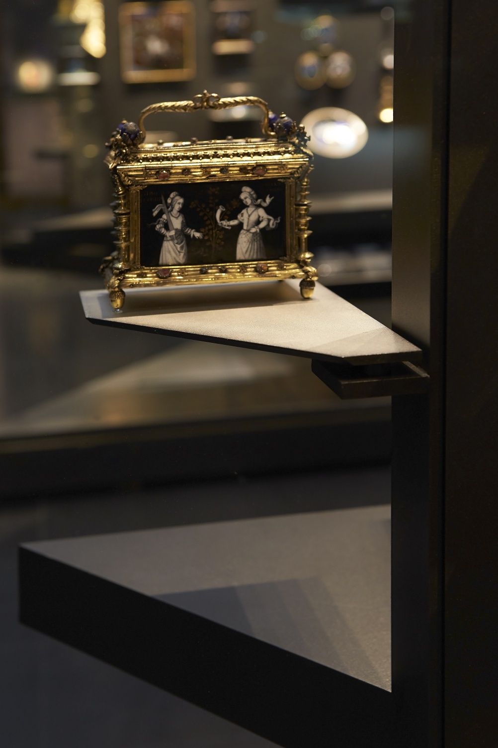 SW_BM Waddesdon Bequest_©Hufton+Crow_017