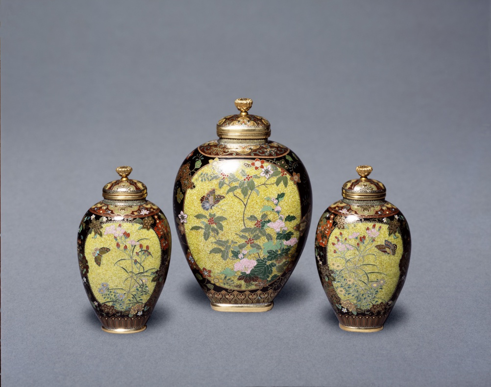 Cloisonné enamel vases by Namikawa Yasuyuki c.1880-90 (c) Victoria and Albert Museum, London