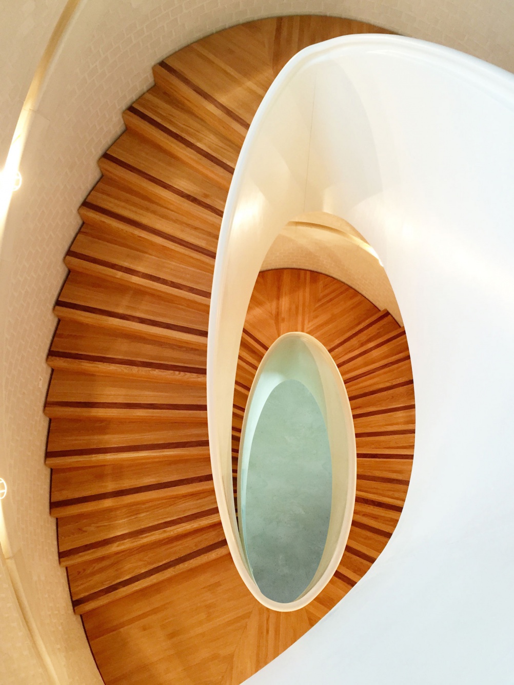 NPSG-stairwell_©-Kioyar-Ltd_4