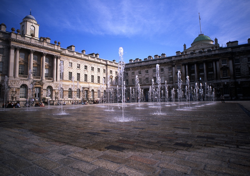 The Edmond J. Safra Fountain Court at Somerset House -® Jeff Knowles 3