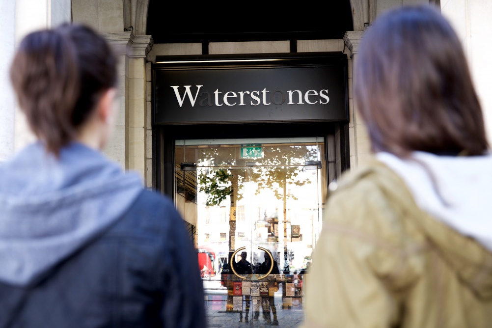 Waterstones drops letters to support the 