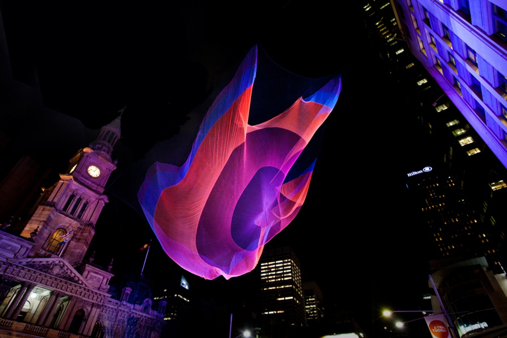 Janet Echelman, 1.26 Sydney, Photo (c) StudioEchelman