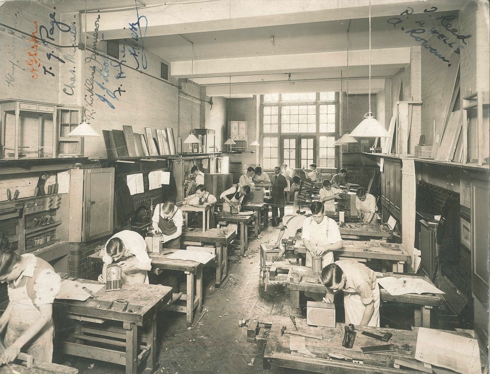 Image from the London College of Furniture - a precursor to The Cass