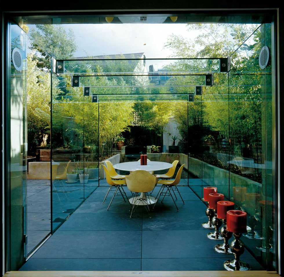 A glass extension